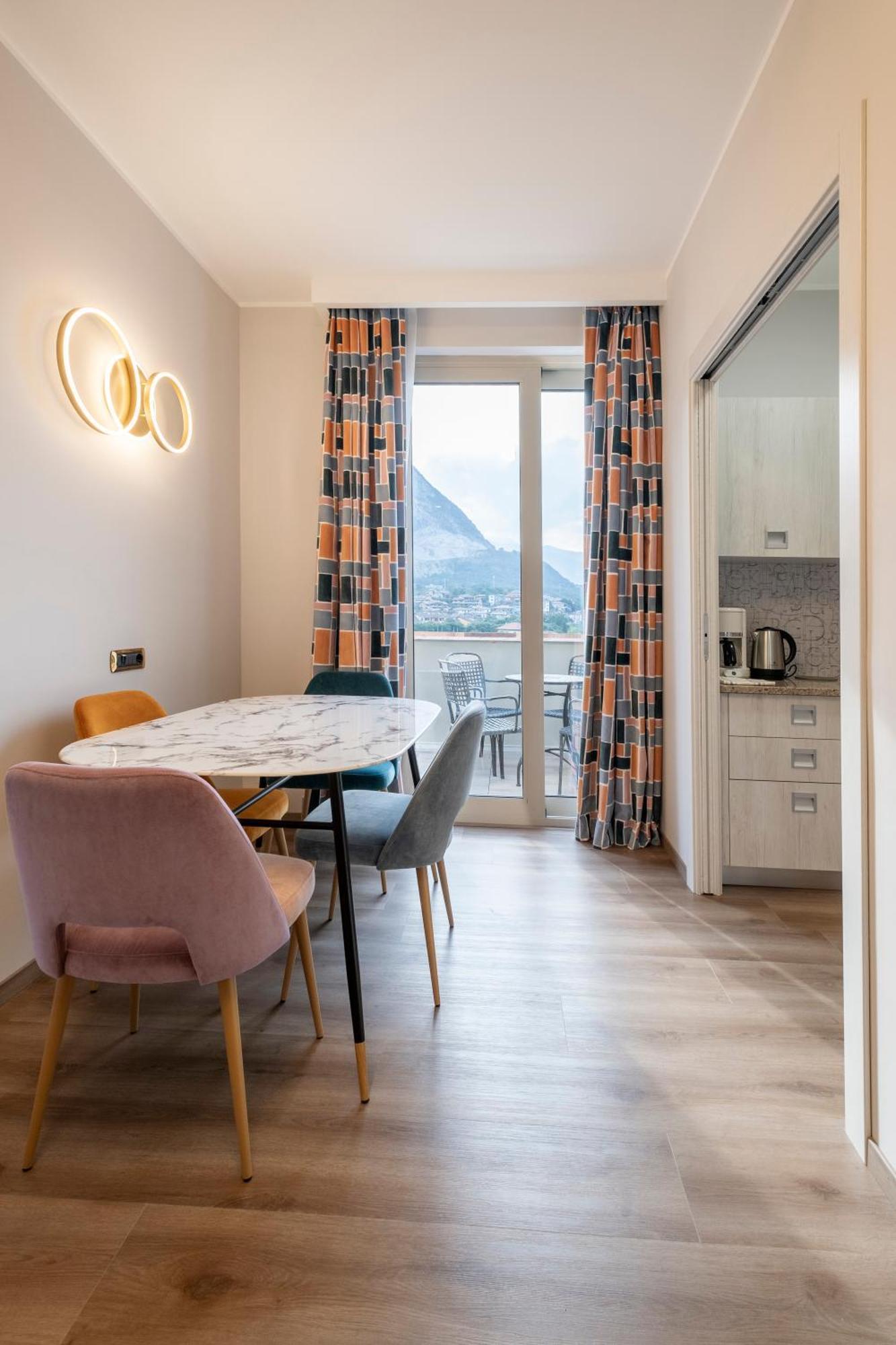 Residence Carl&Do Baveno Exterior foto